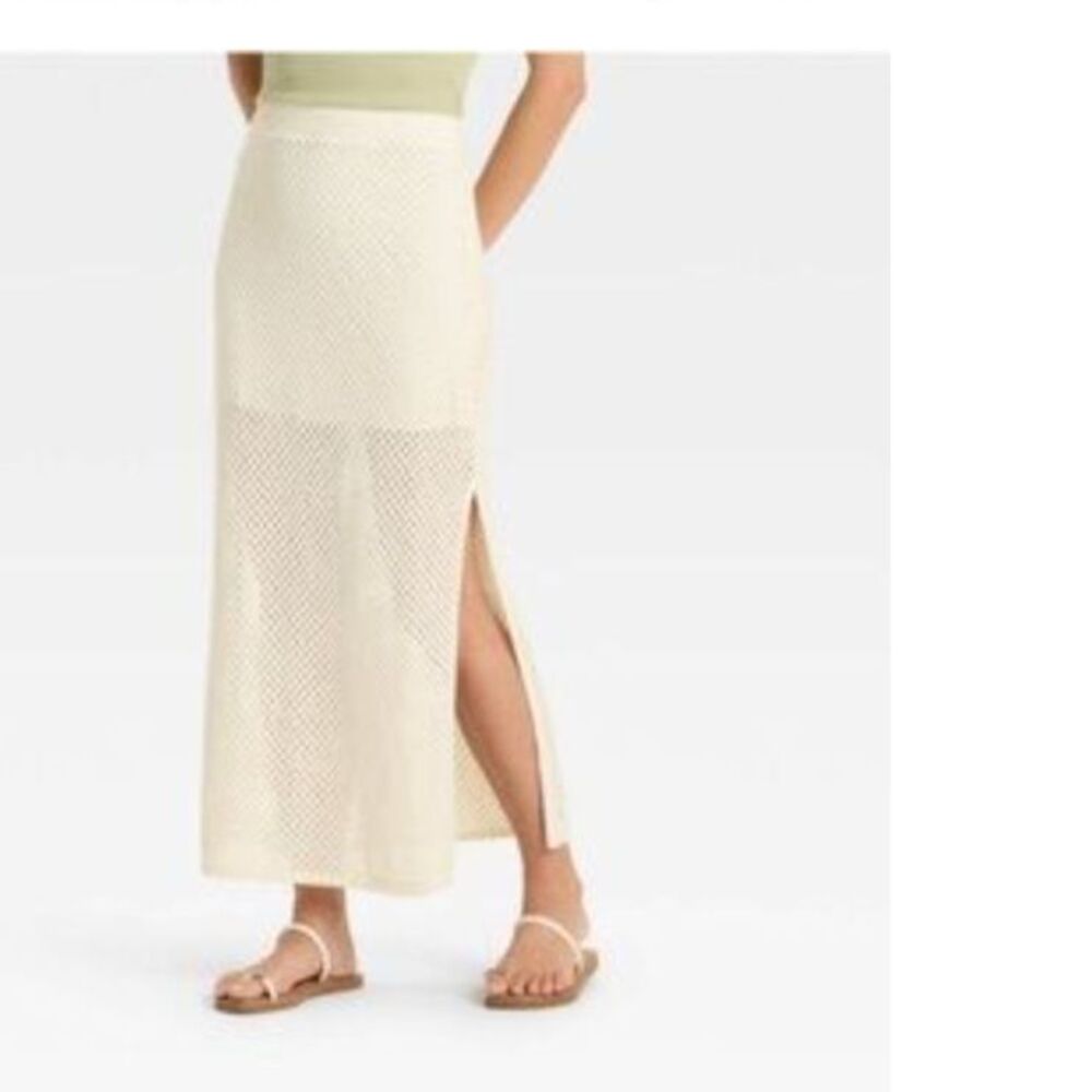 Women's Maxi Sweater Skirt -Universal Thread- Cream Size L